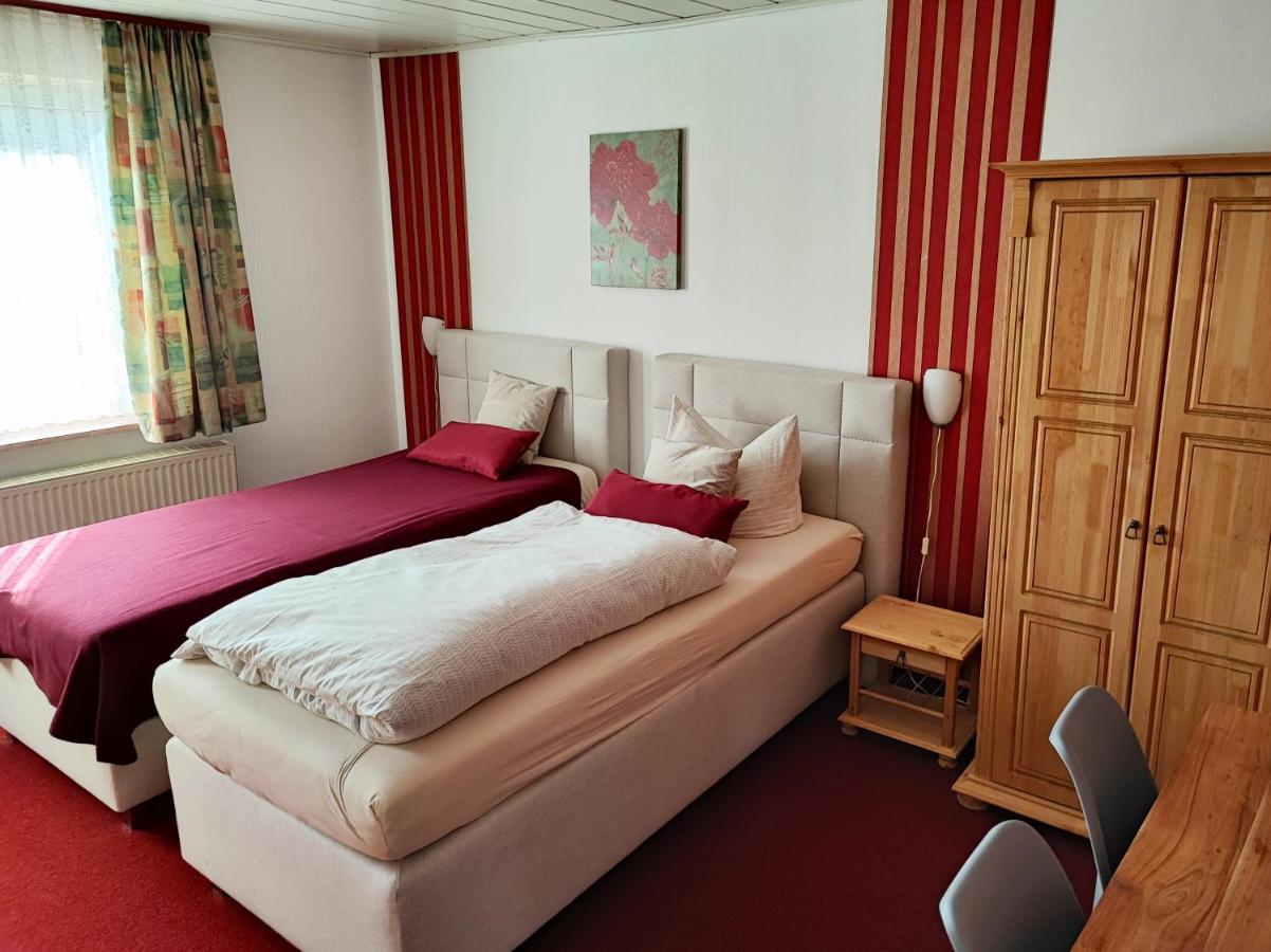 Hotel Und Restaurant Hohenzollern แอร์ฟวร์ท ภายนอก รูปภาพ